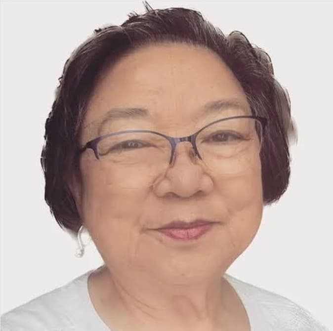 Portrait of Jeannie Barroga